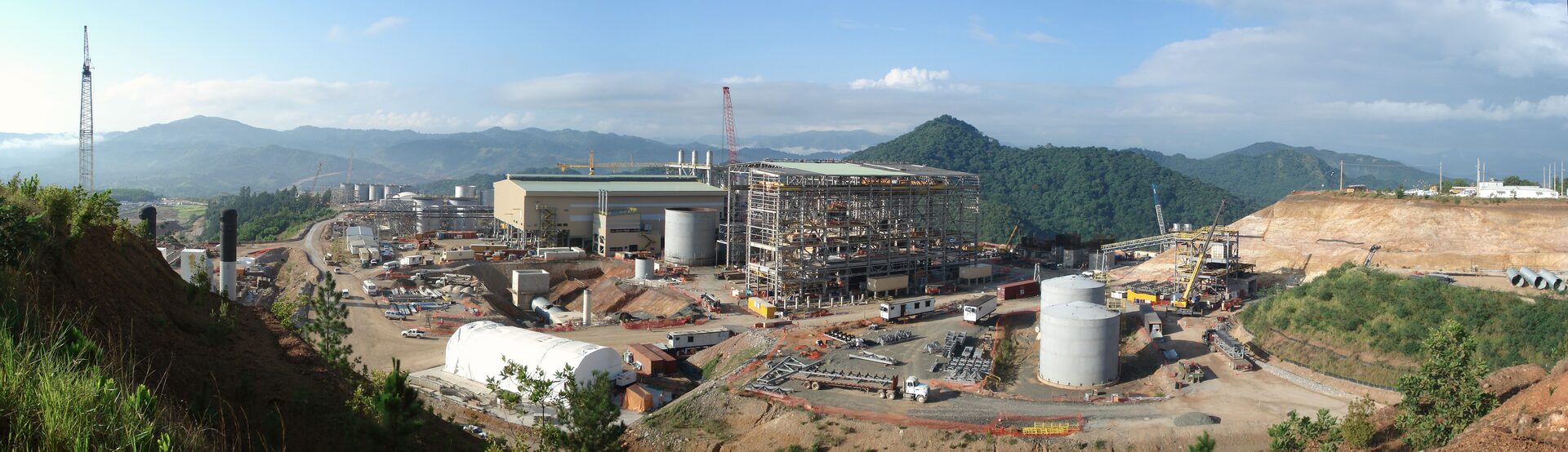 processing-plant-construction Gold processing plant under construction, wide view with mountain backdrop
